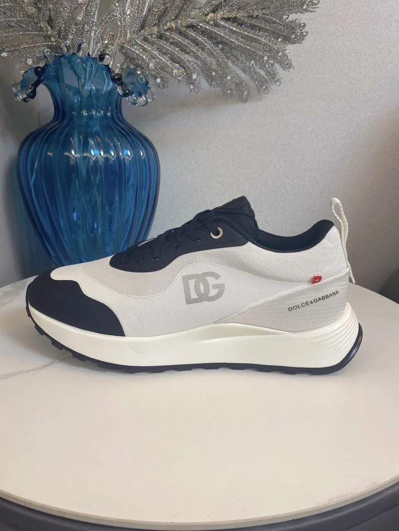 Dolce Gabbana Low Shoes Unique 22947