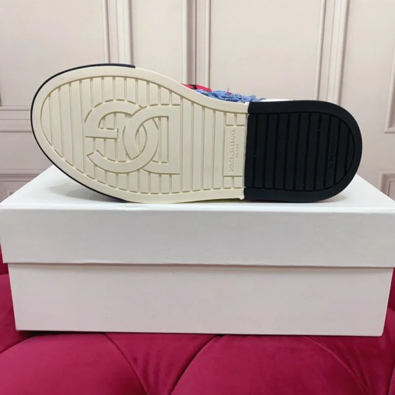 Dolce Gabbana Low Shoes Minimalist 22906