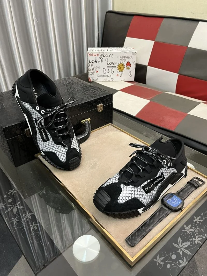 Trendsetting Dolce Gabbana Low Shoes 22861