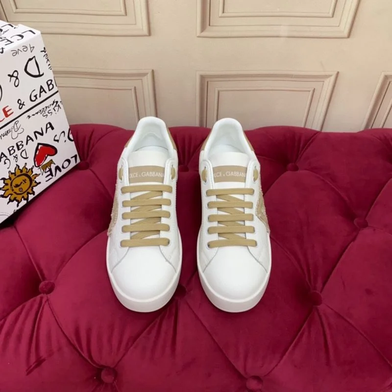 Dolce Gabbana Low Shoes Timeless 22835