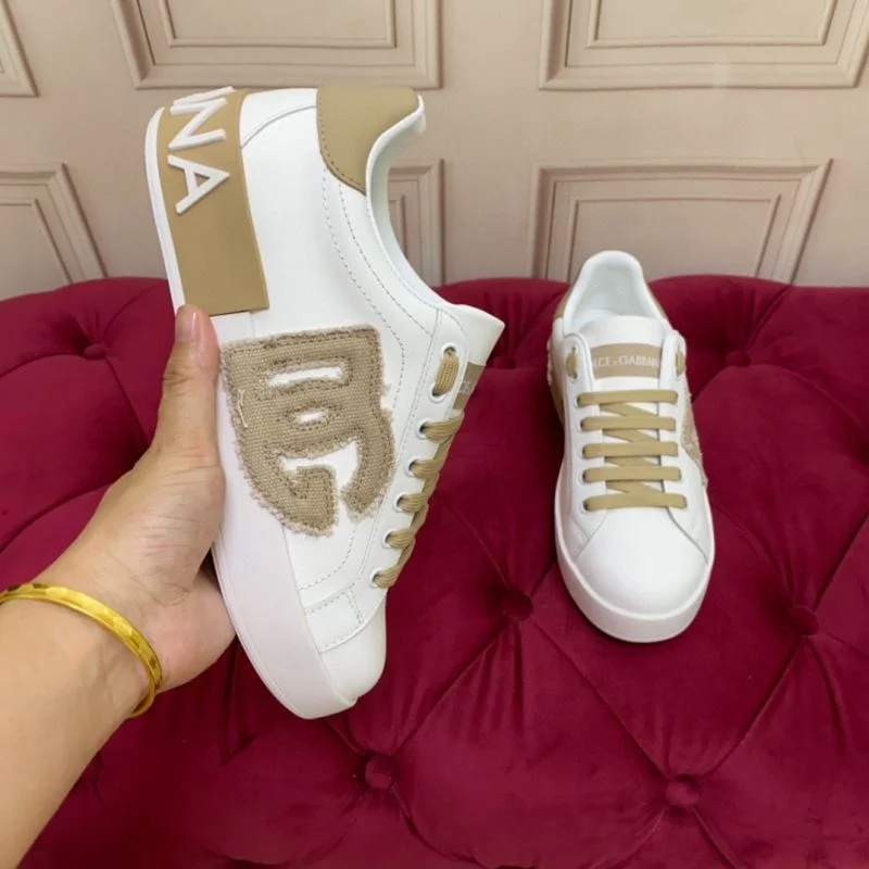 Dolce Gabbana Low Shoes Timeless 22835
