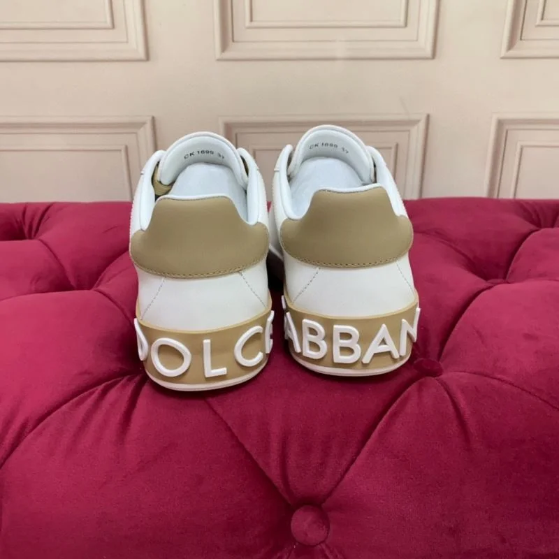 Dolce Gabbana Low Shoes Timeless 22835