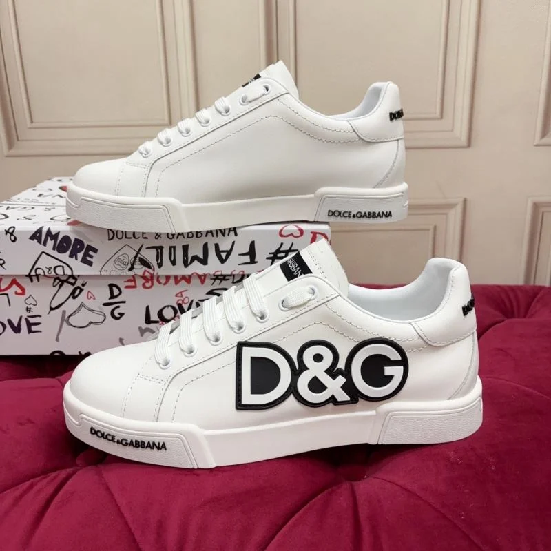 Bold Dolce Gabbana Low Shoes 22836