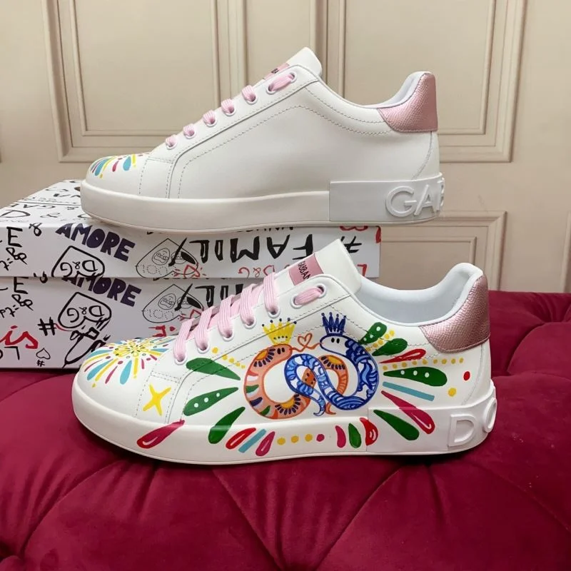 Durable Dolce Gabbana Low Shoes 22838