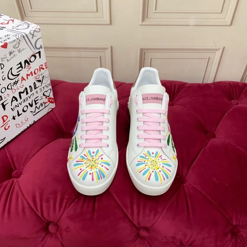 Durable Dolce Gabbana Low Shoes 22838