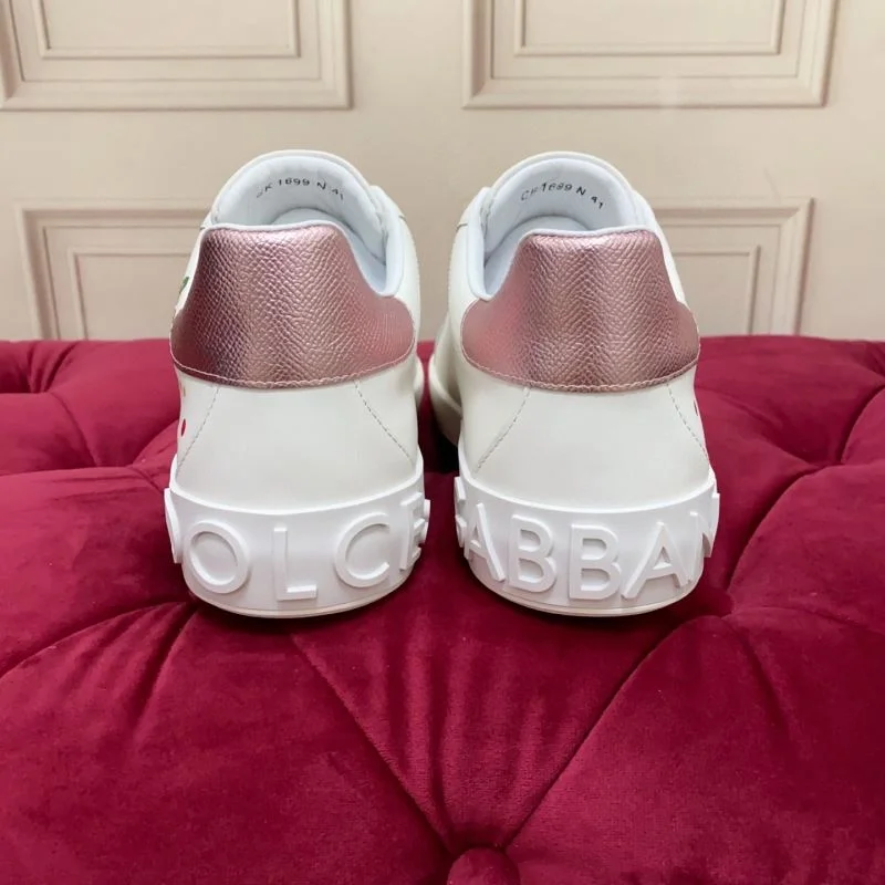Durable Dolce Gabbana Low Shoes 22838