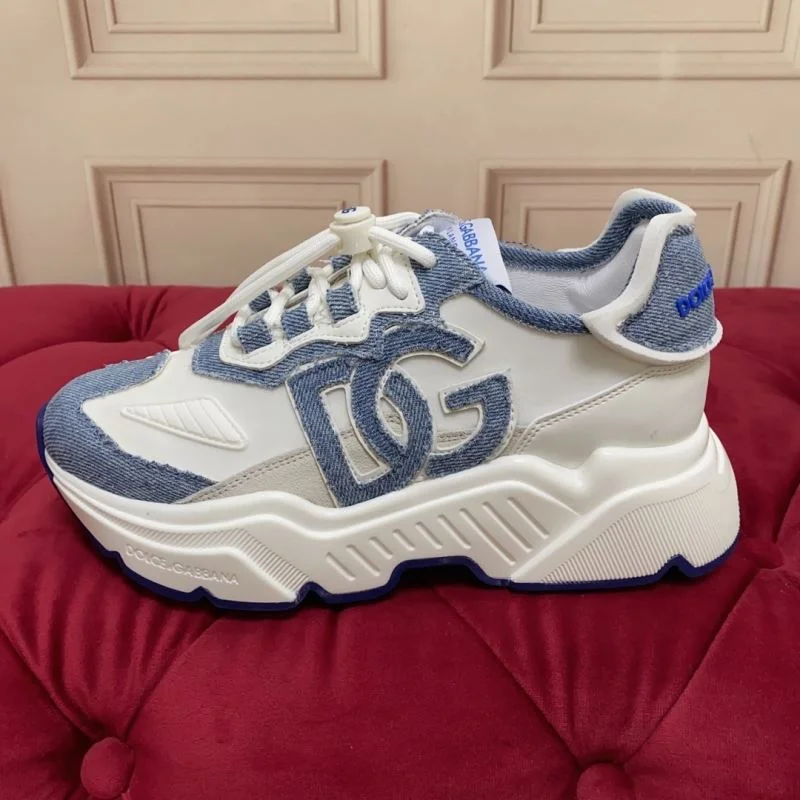 Dolce Gabbana Low Shoes Trendy 23118