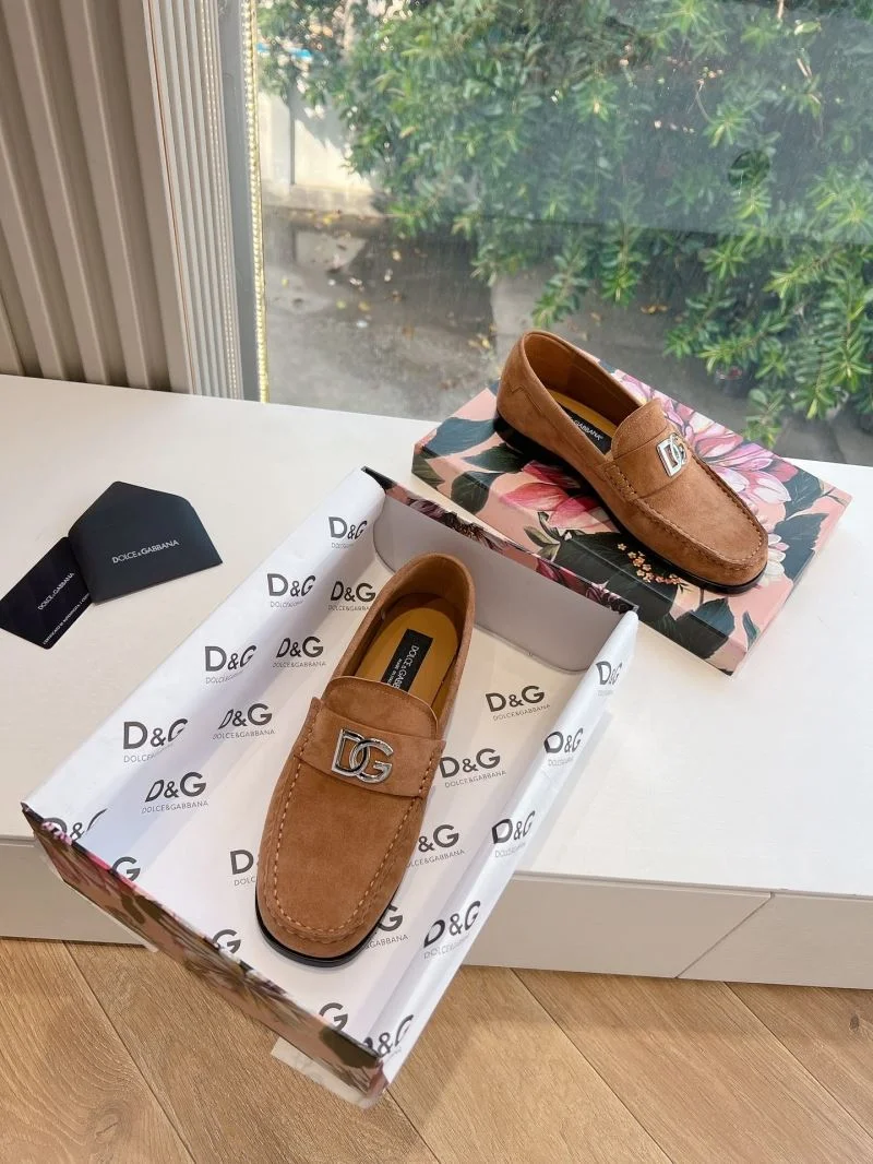 Dolce Gabbana Low Shoes Sophisticated 23059