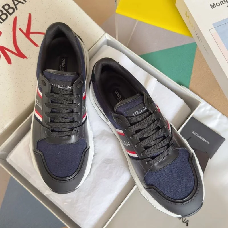 Resilient Dolce Gabbana Low Shoes 23031