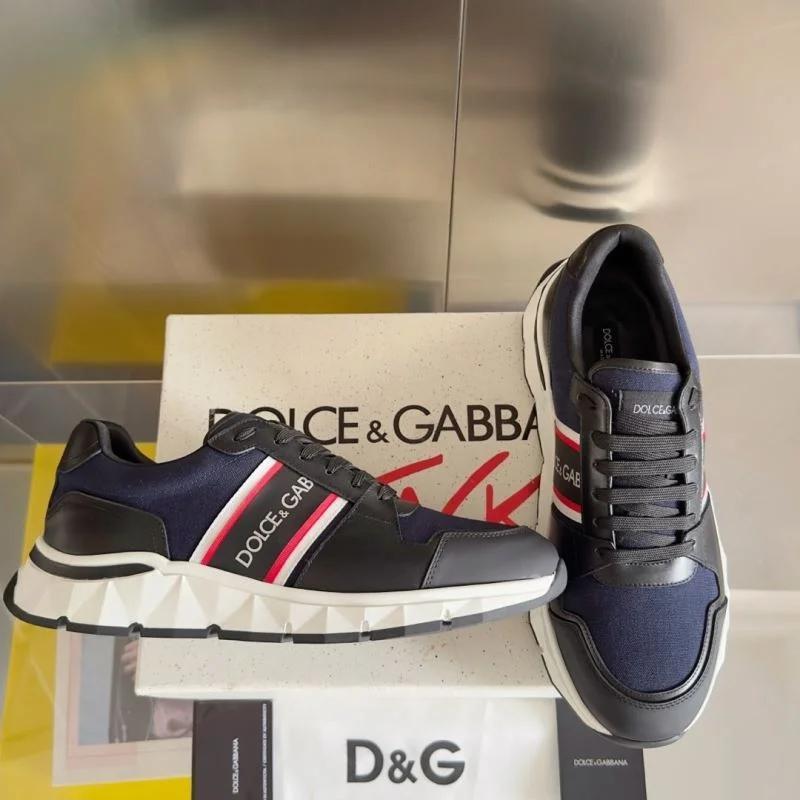 Resilient Dolce Gabbana Low Shoes 23031
