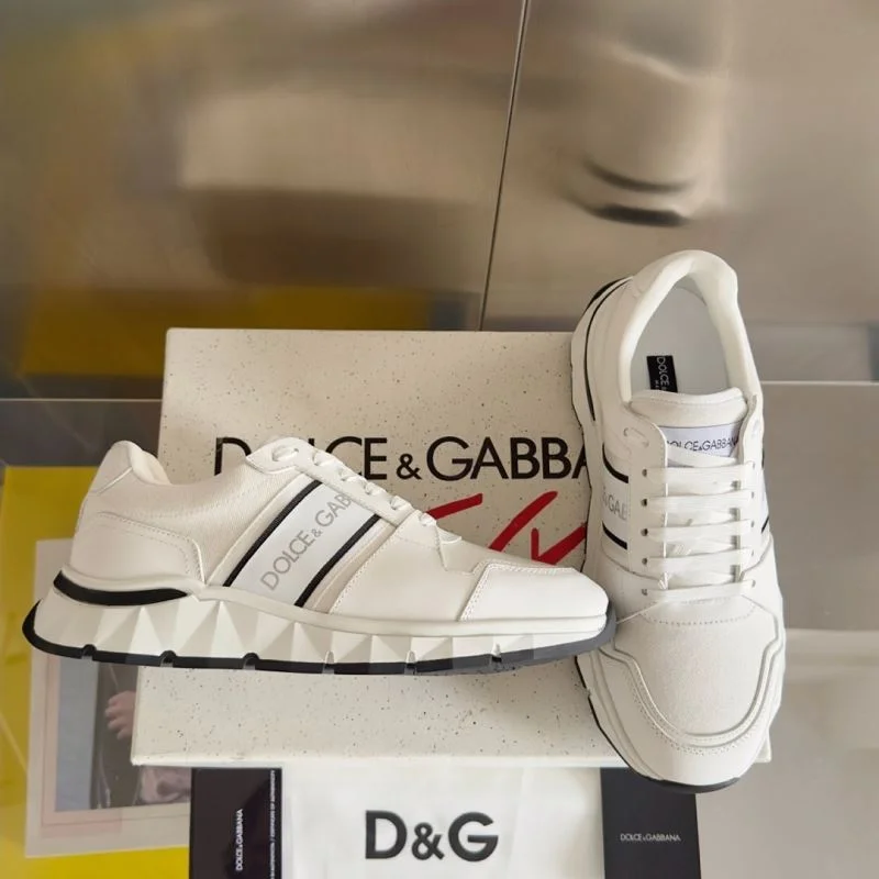 Dolce Gabbana Low Shoes Effortless 23061