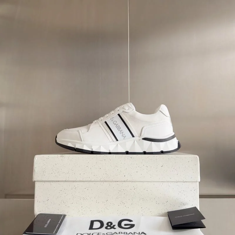 Dolce Gabbana Low Shoes Effortless 23061