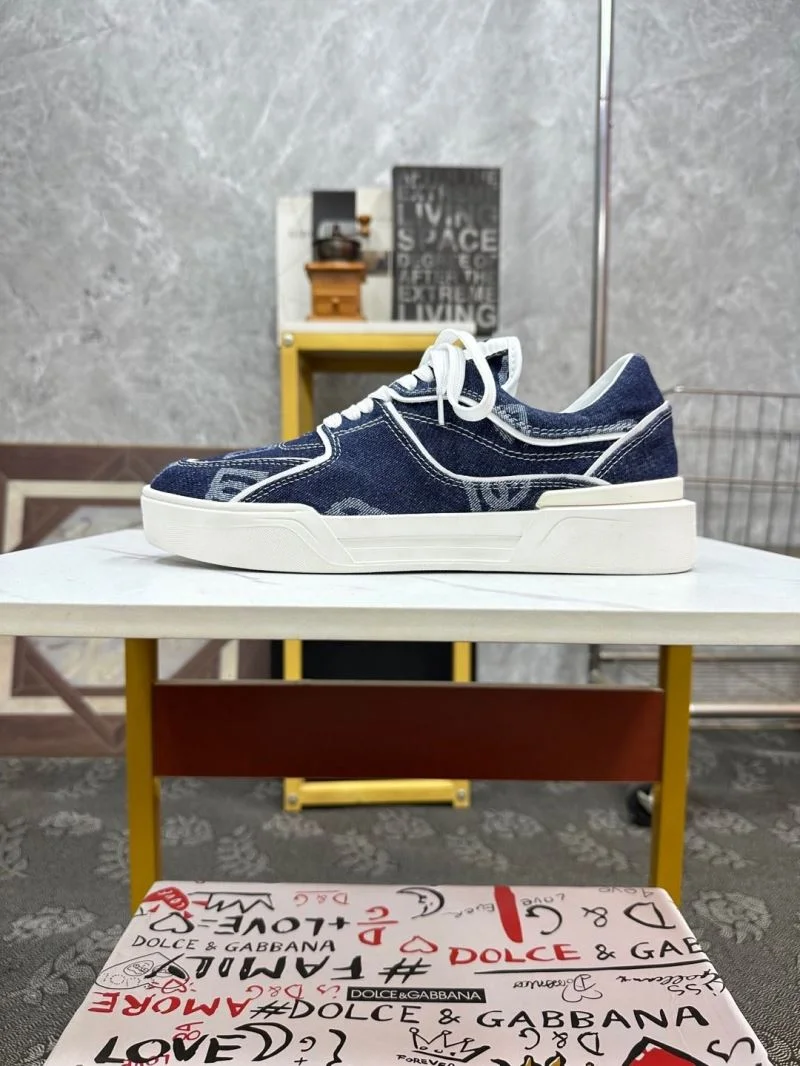 Dolce Gabbana Low Shoes SmoothTexture 23165