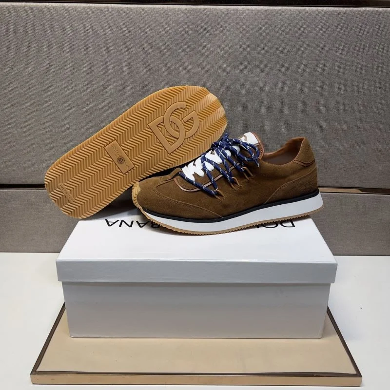 Timeless Dolce Gabbana Low Shoes 23153