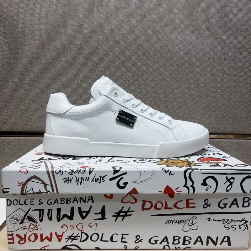 Dolce Gabbana Low Shoes Classic 23141