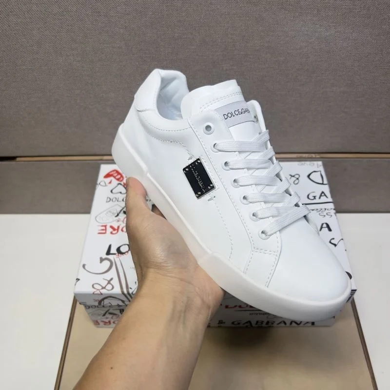 Dolce Gabbana Low Shoes Classic 23141
