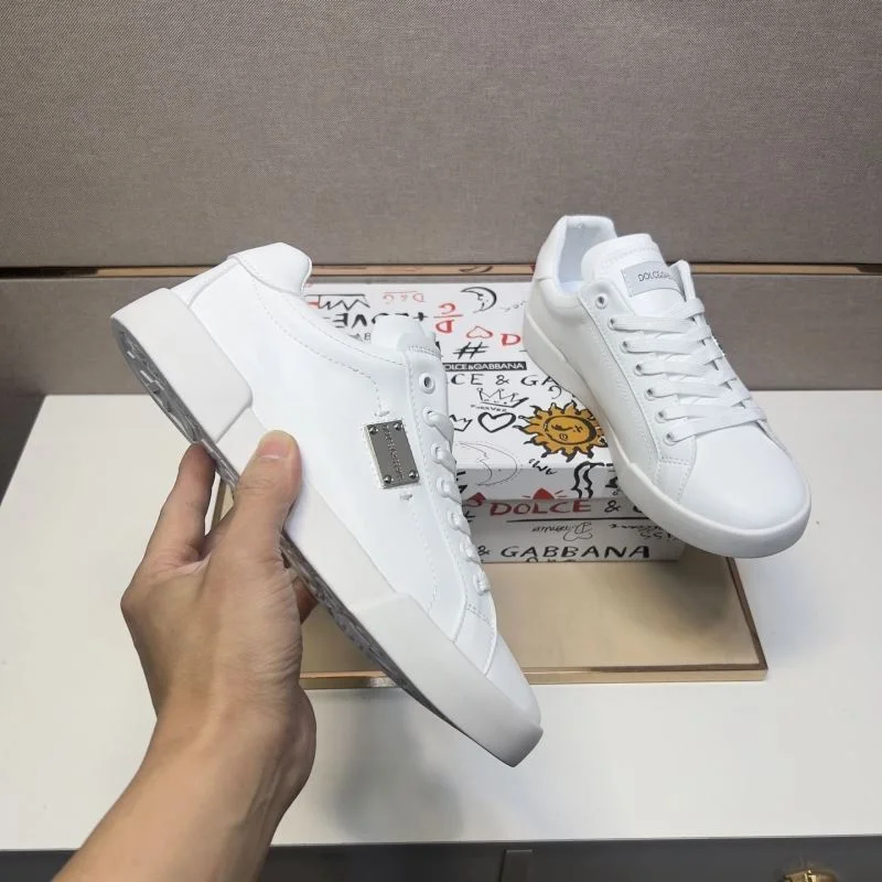 Dolce Gabbana Low Shoes Classic 23141