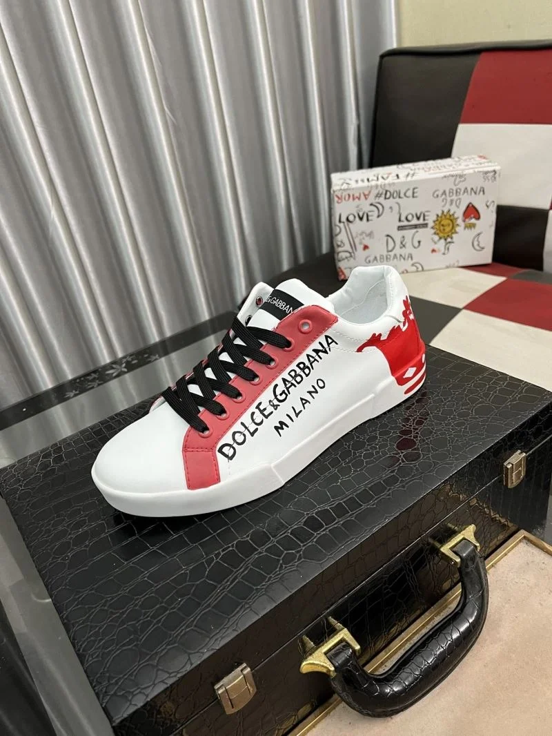 Classic Dolce Gabbana Low Shoes 23143