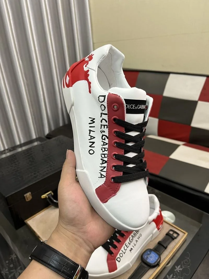 Classic Dolce Gabbana Low Shoes 23143