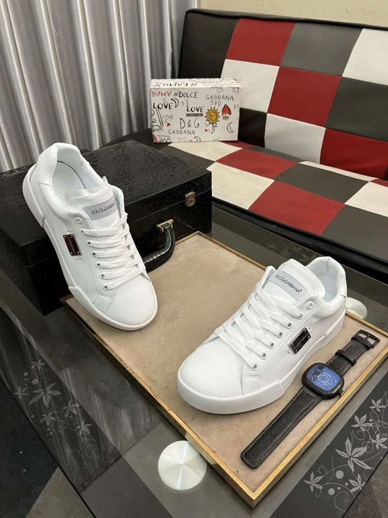 Dolce Gabbana Low Shoes GoodFit 23131