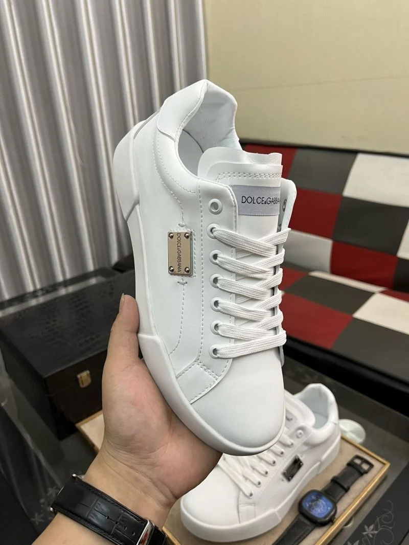 Dolce Gabbana Low Shoes GoodFit 23131