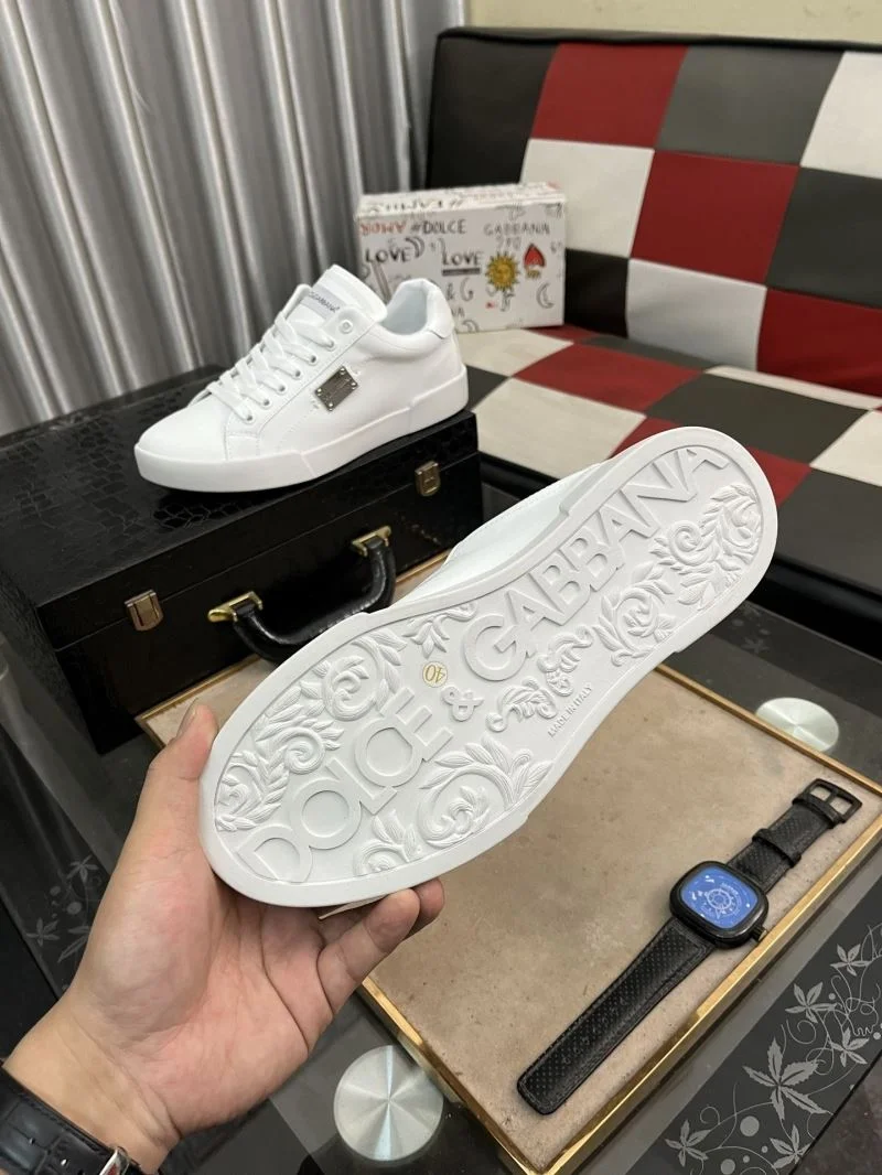 Dolce Gabbana Low Shoes GoodFit 23131