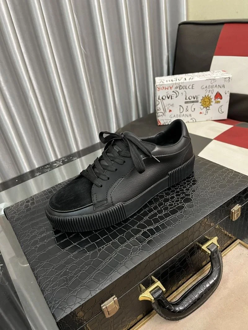 Dolce Gabbana Low Shoes Practical 23134