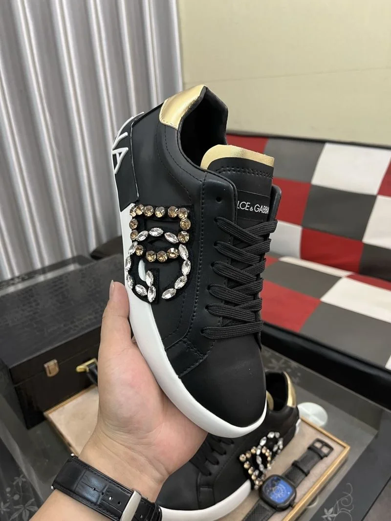 Dolce Gabbana Low Shoes Elegant 23126