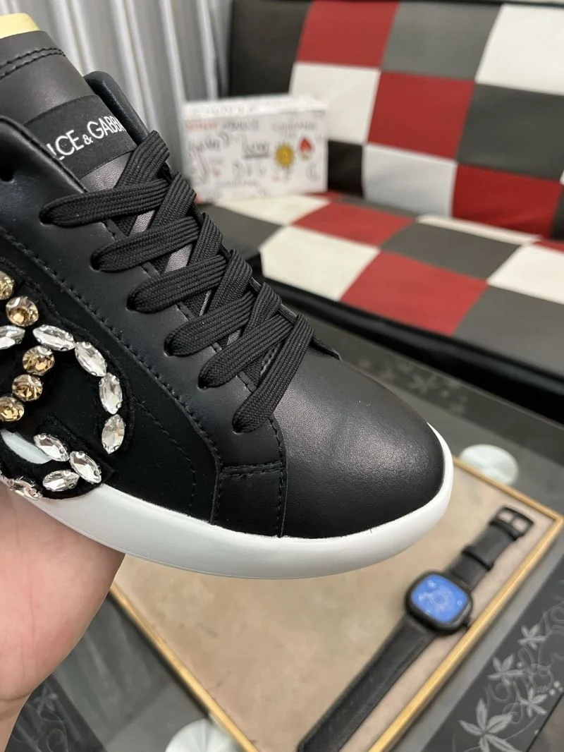 Dolce Gabbana Low Shoes Elegant 23126