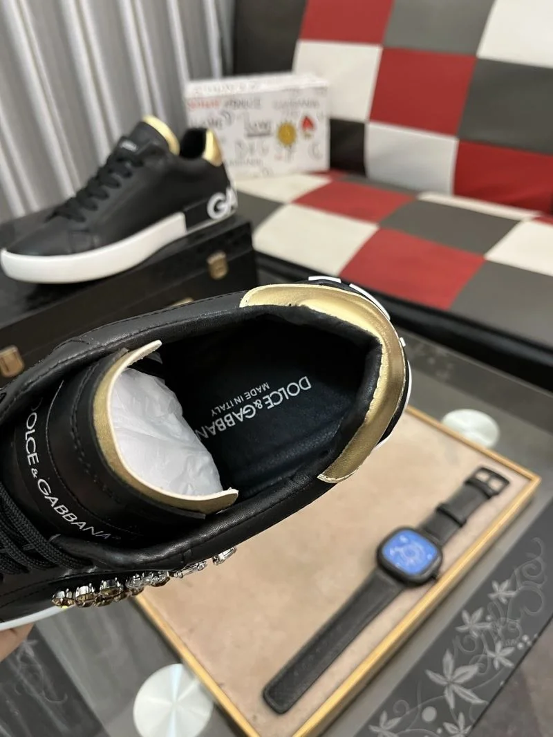 Dolce Gabbana Low Shoes Elegant 23126