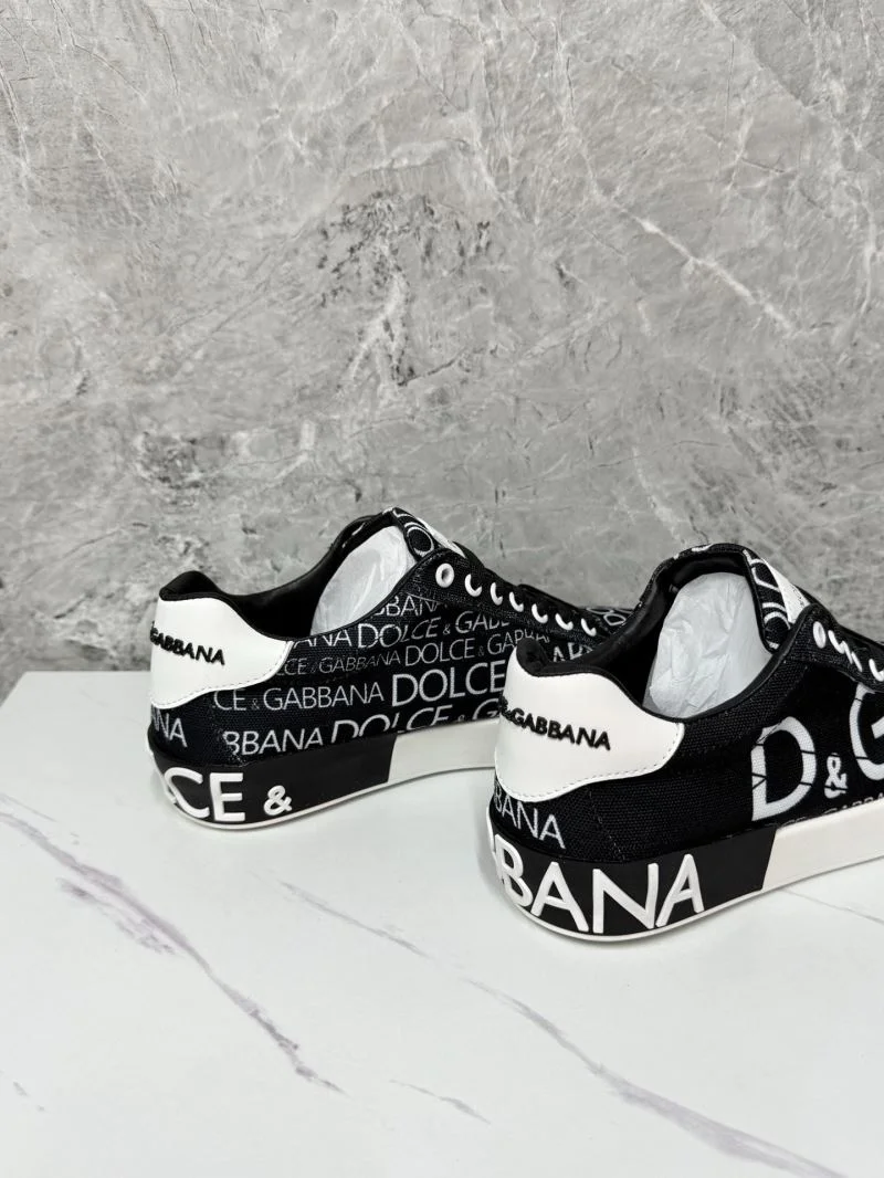Dolce Gabbana Low Shoes Reliable 23115