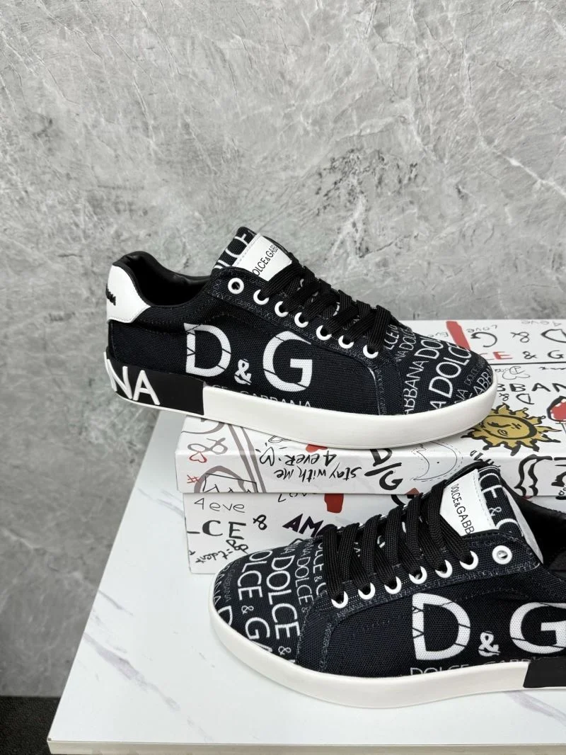 Dolce Gabbana Low Shoes Reliable 23115