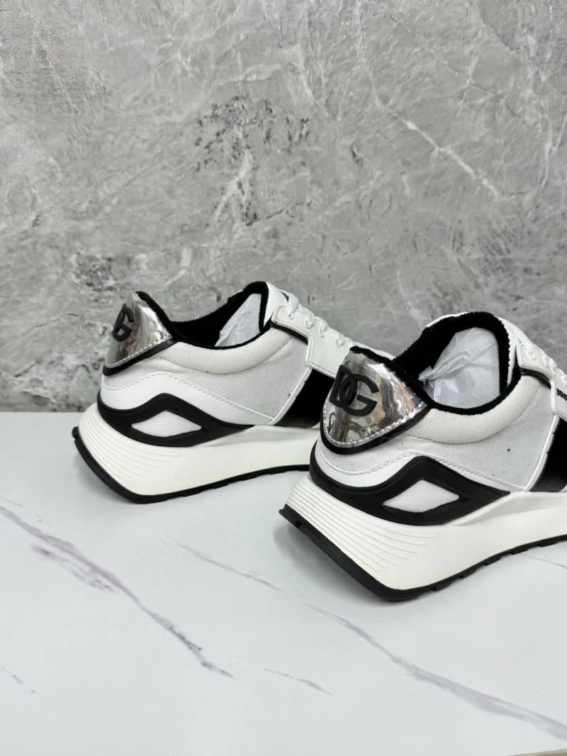 SmoothTexture Dolce Gabbana Low Shoes 23114