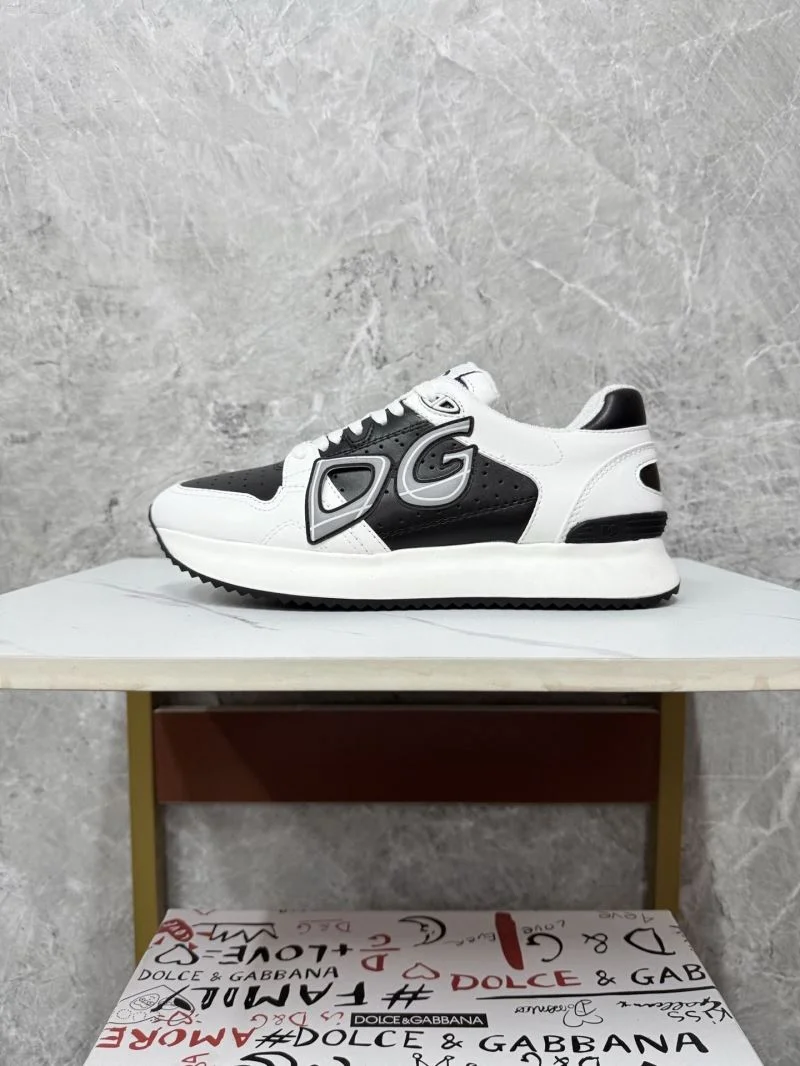 Dolce Gabbana Low Shoes Modern 23111