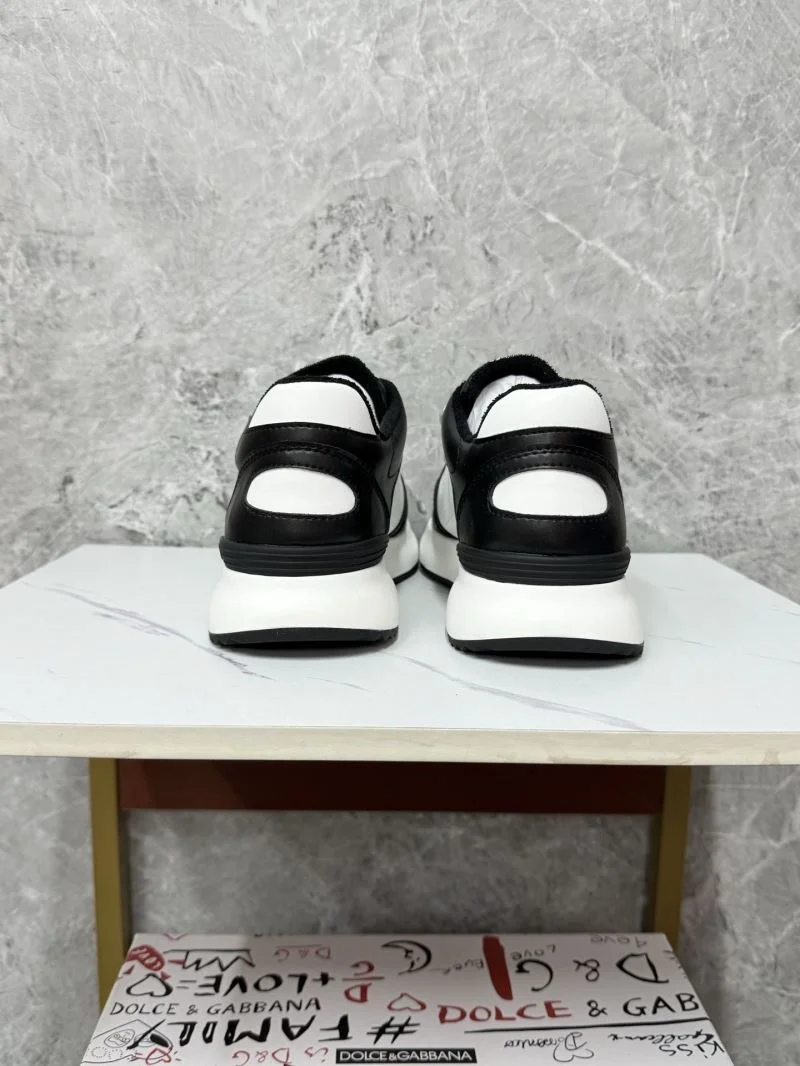 Dolce Gabbana Low Shoes SoftTouch 23112