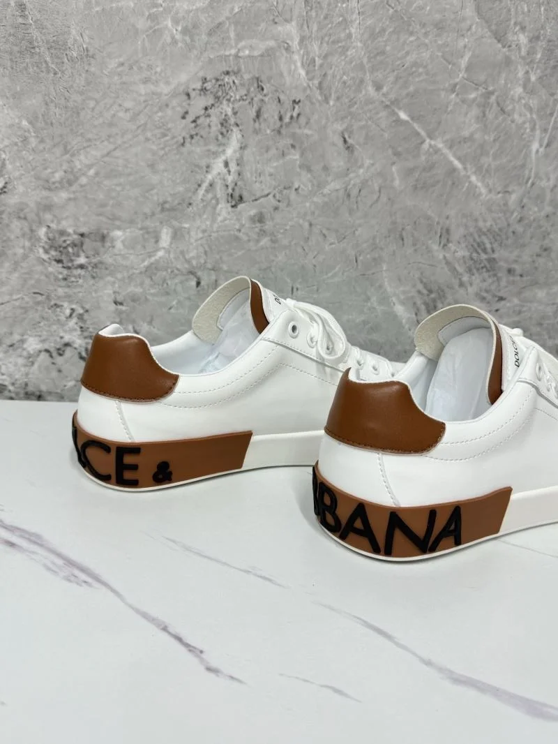 Versatile Dolce Gabbana Low Shoes 23105