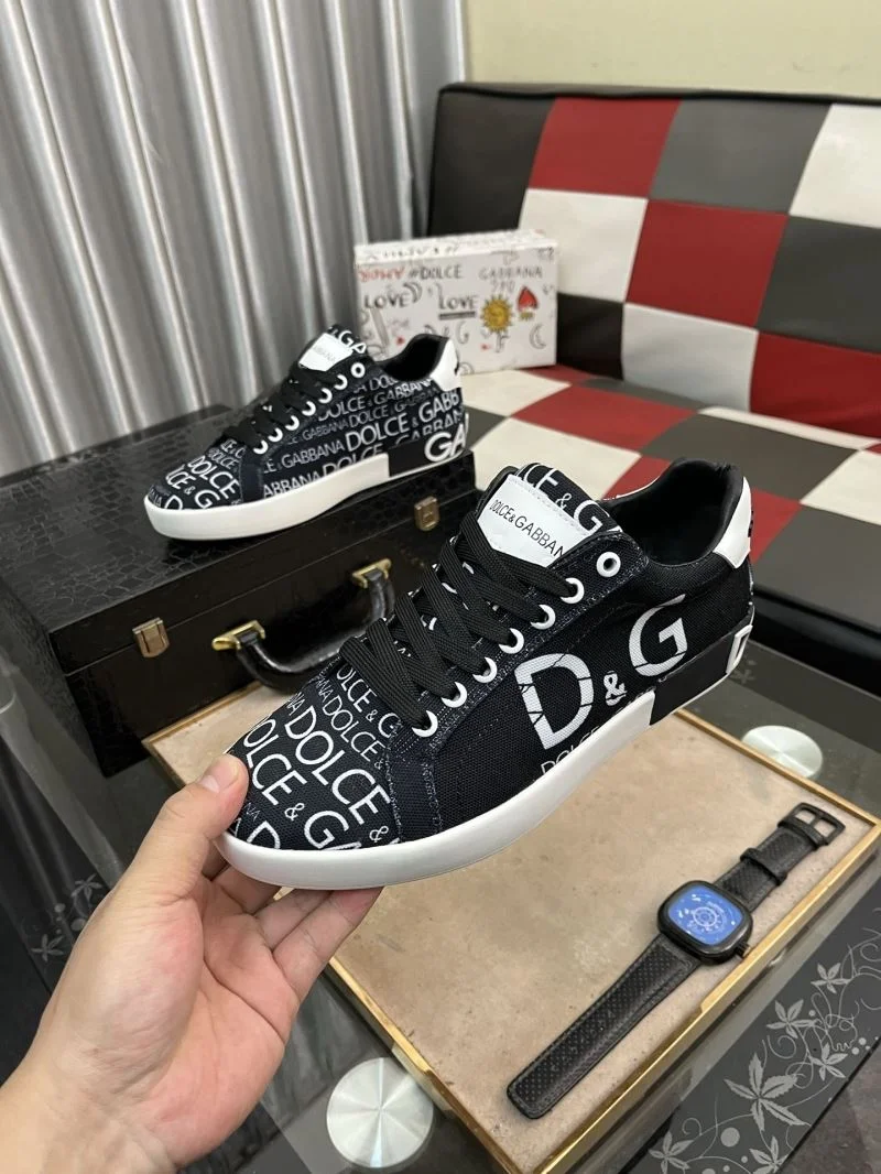 Dolce Gabbana Low Shoes Flexible 23099