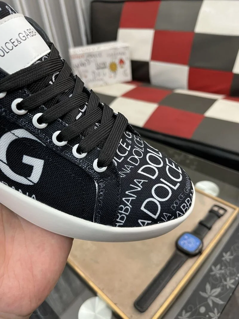 Dolce Gabbana Low Shoes Flexible 23099