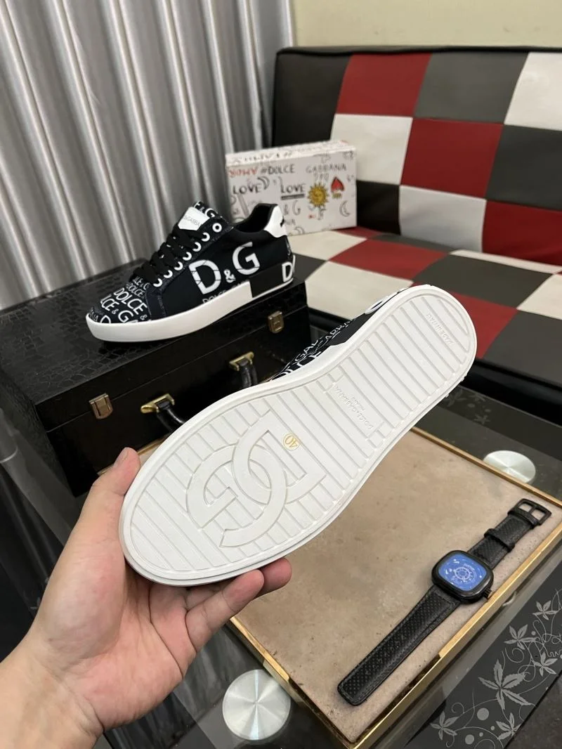 Dolce Gabbana Low Shoes Flexible 23099