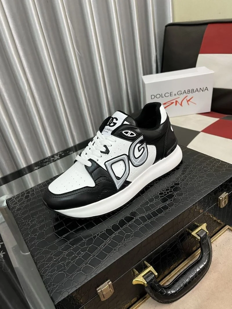 Durable Dolce Gabbana Low Shoes 23094