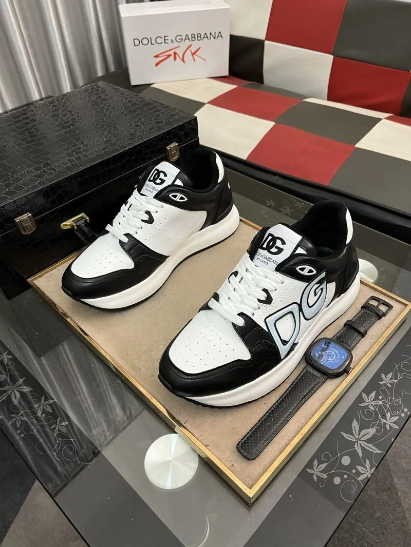 Durable Dolce Gabbana Low Shoes 23094
