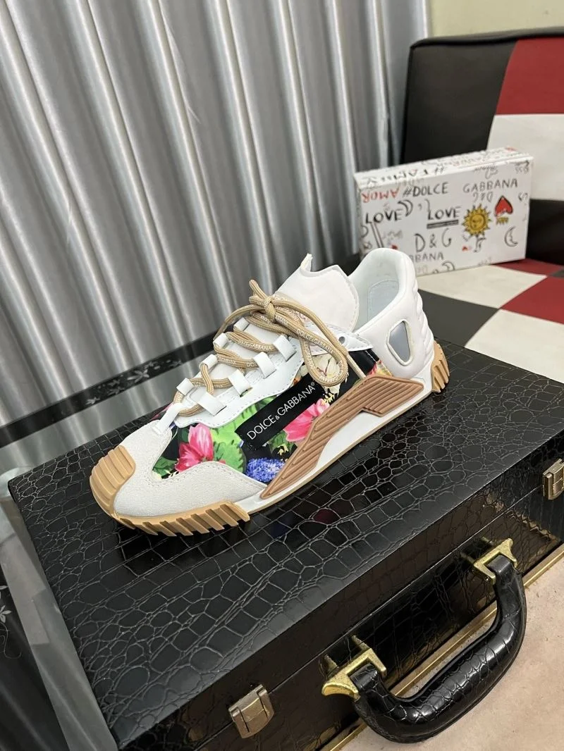 Dolce Gabbana Low Shoes FashionForward 23092