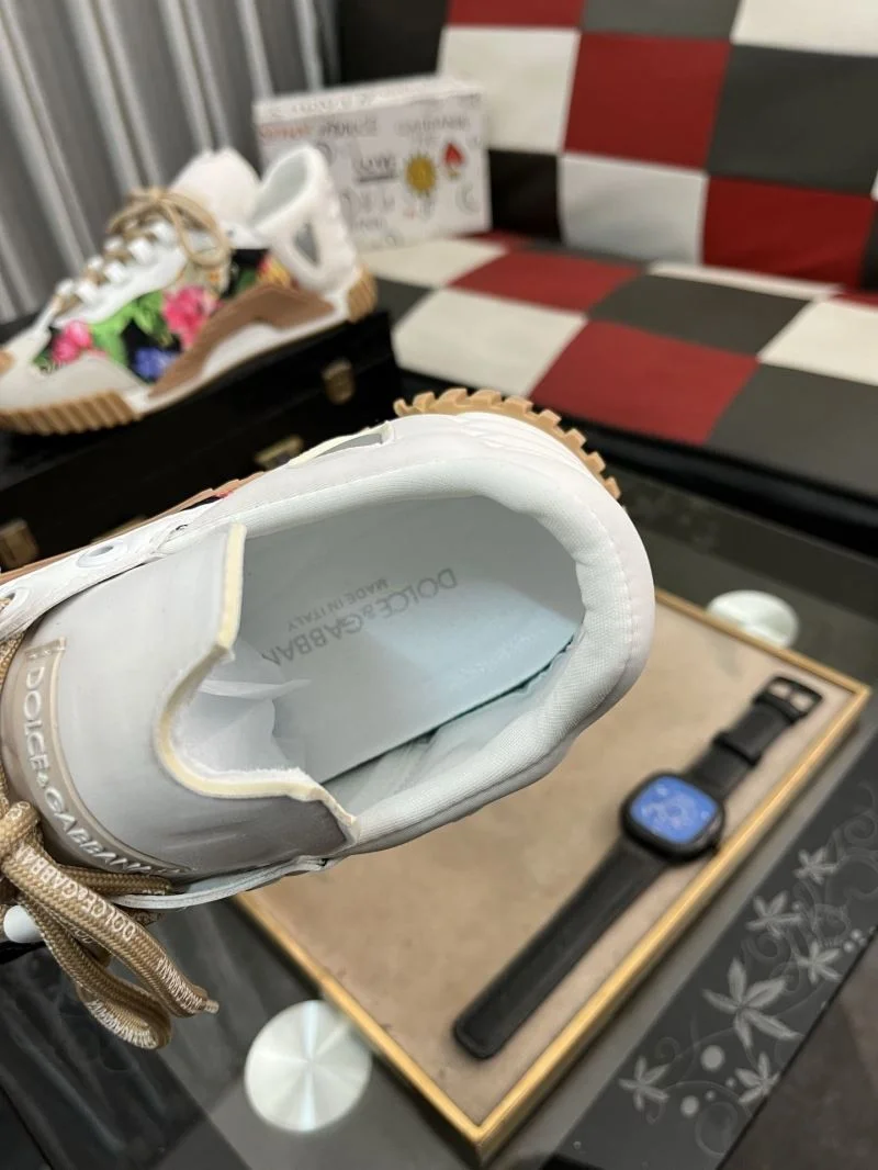 Dolce Gabbana Low Shoes FashionForward 23092