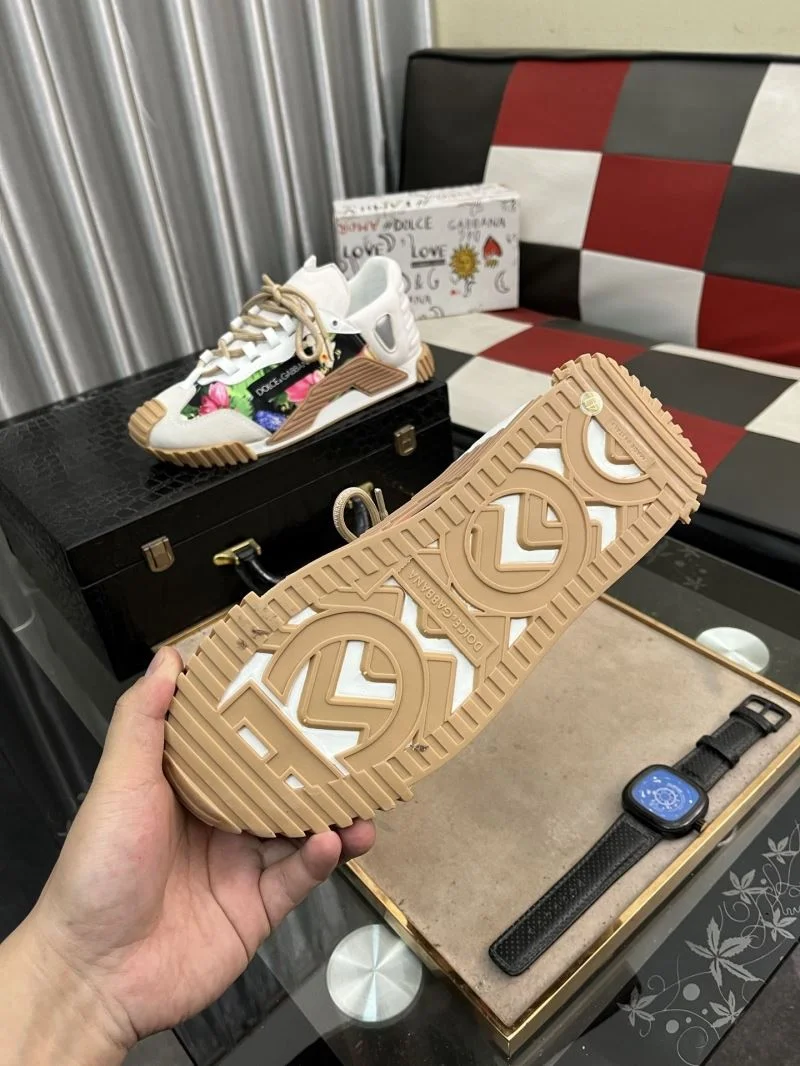 Dolce Gabbana Low Shoes FashionForward 23092
