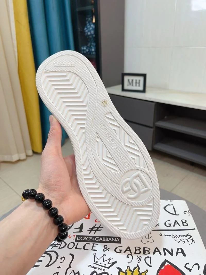 Dolce Gabbana Low Shoes NewStyle 23089