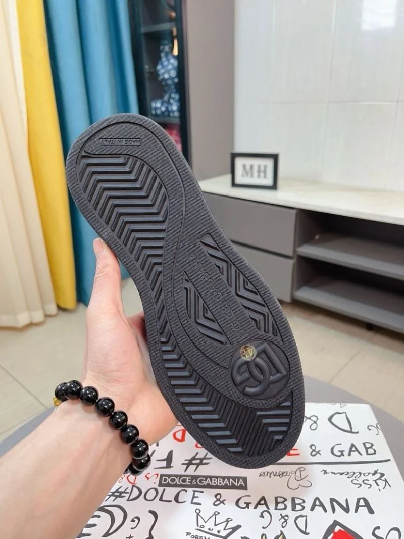 Dolce Gabbana Low Shoes Breathable 23081