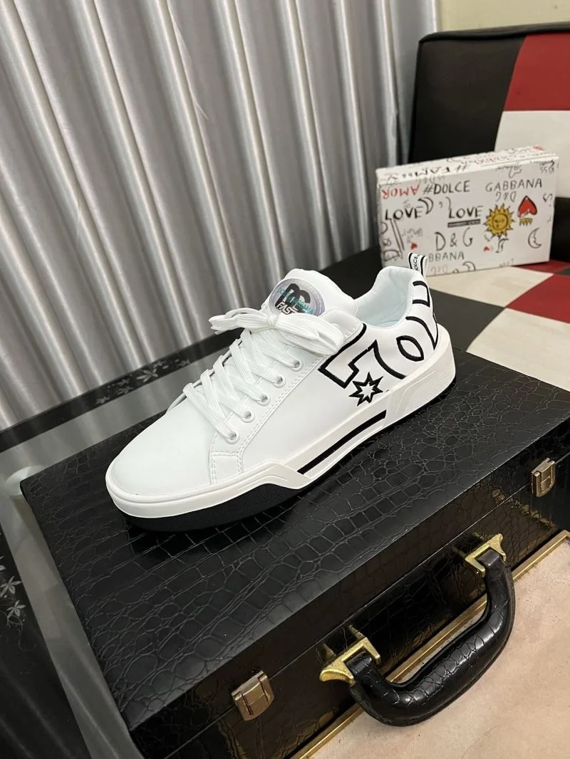 Comfortable Dolce Gabbana Low Shoes 23162