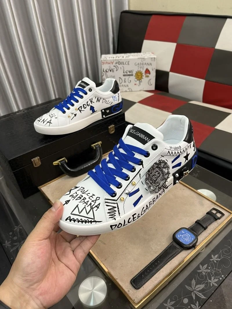 Dolce Gabbana Low Shoes Resilient 23079