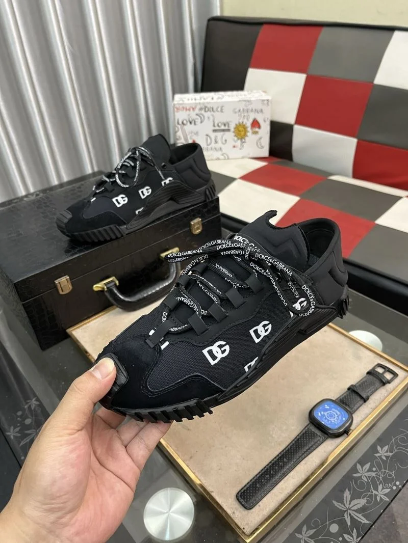 Comfortable Dolce Gabbana Low Shoes 23083
