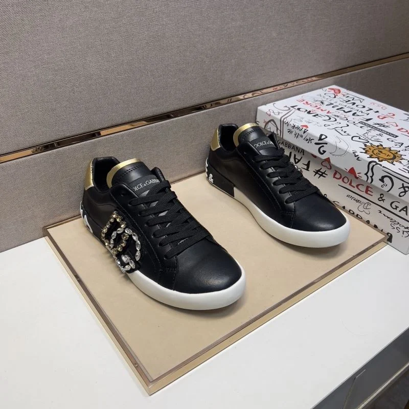 Flexible Dolce Gabbana Low Shoes 23075